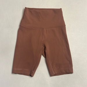 Lululemon Wunder Train High-Rise Short 8” Spiced Chai